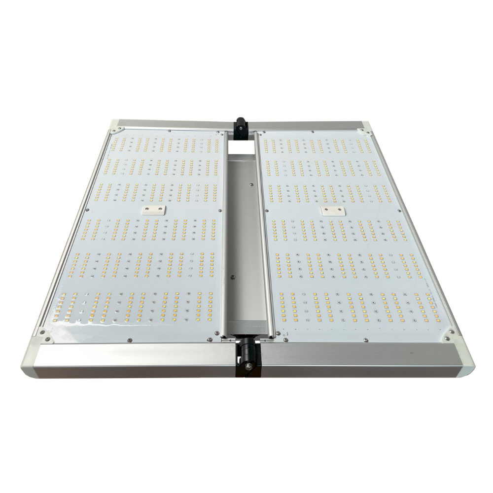 Vorderseite der Caluma LED Force 320W zeigt die optimierte Verteilung der LEDs für eine gleichmäßige Lichtabdeckung und hohe Effizienz bei Pflanzenwachstum.
