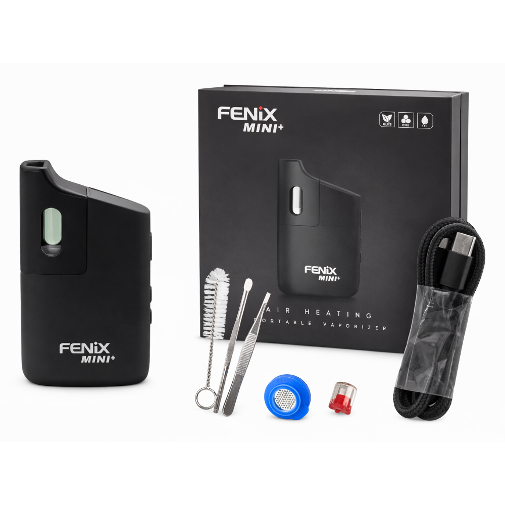 FENiX MINI+ Vaporizer Set mit Verpackung, USB-C Kabel und Zubehör auf weißem Studiohintergrund