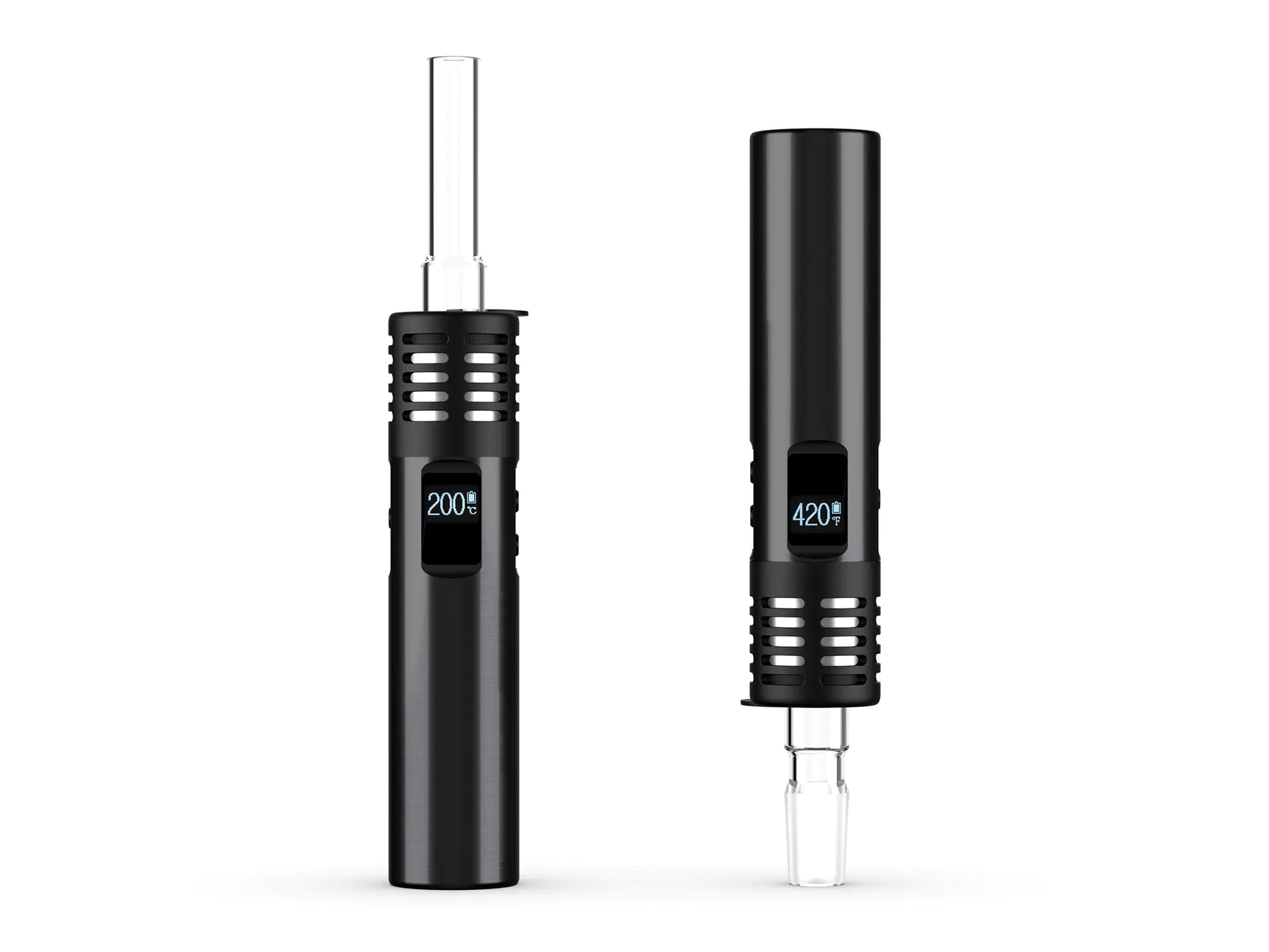 Arizer Air Max neben einer Glaswasserpfeife, illustriert die Kompatibilität und Vielseitigkeit des Vaporizers bei 200°C.