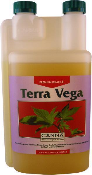 Ein-Komponenten-Dünger Terra Vega von CANNA in einer braunen Flasche mit Premium-Qualitätslabel für kräftiges Wachstum in der Wachstumsphase von Pflanzen.