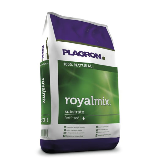 50-Liter-Beutel von Plagron Royalmix Substrat mit 100% natürlicher, vorgedüngter Blüteerde, verpackt in auffallend grün-weißer Tasche mit lila Akzenten.