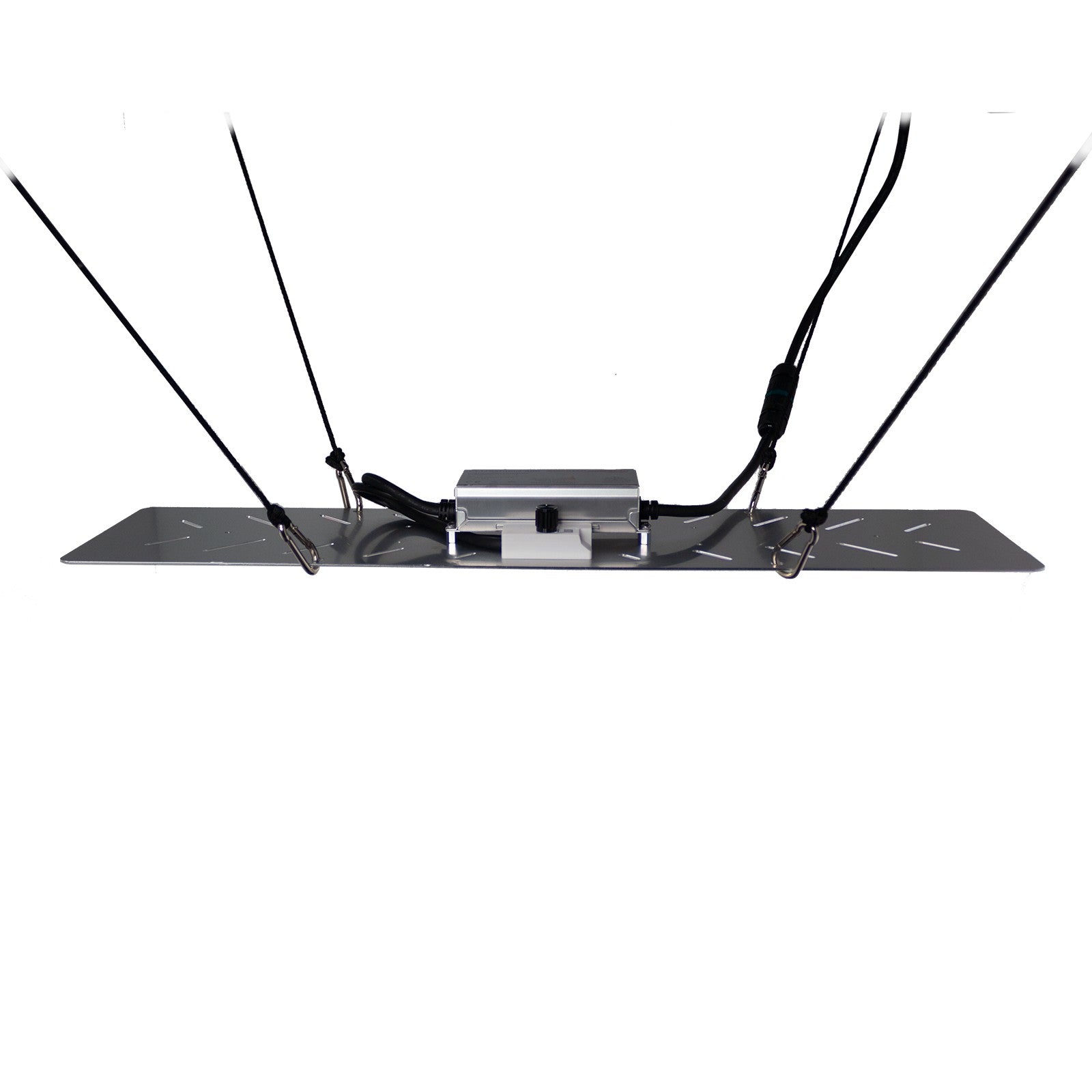 Seitenansicht der BloomStar FLUXshield 300L 100W im Hänger – flaches LED Panel, passiv gekühlt