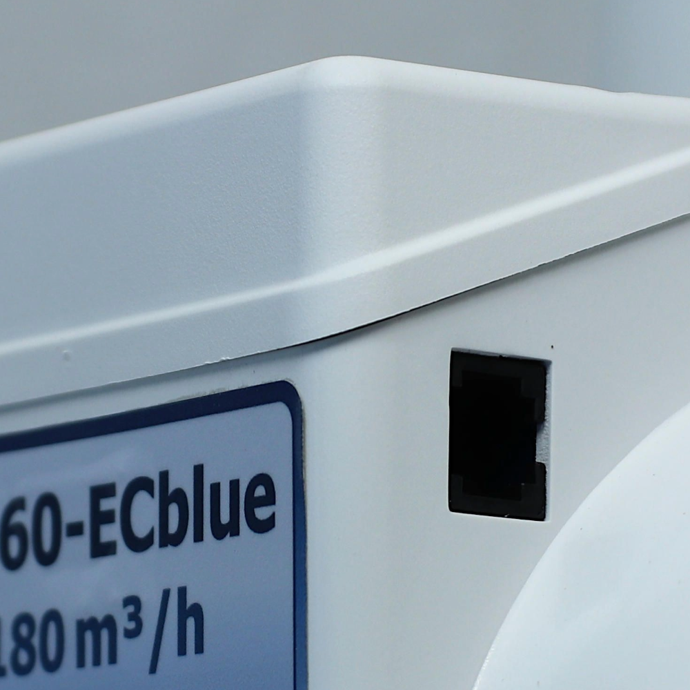 Detailansicht RJ45-Anschluss Prima Klima PK160ECblue 1180 m³/h EC Ventilator regelbar
