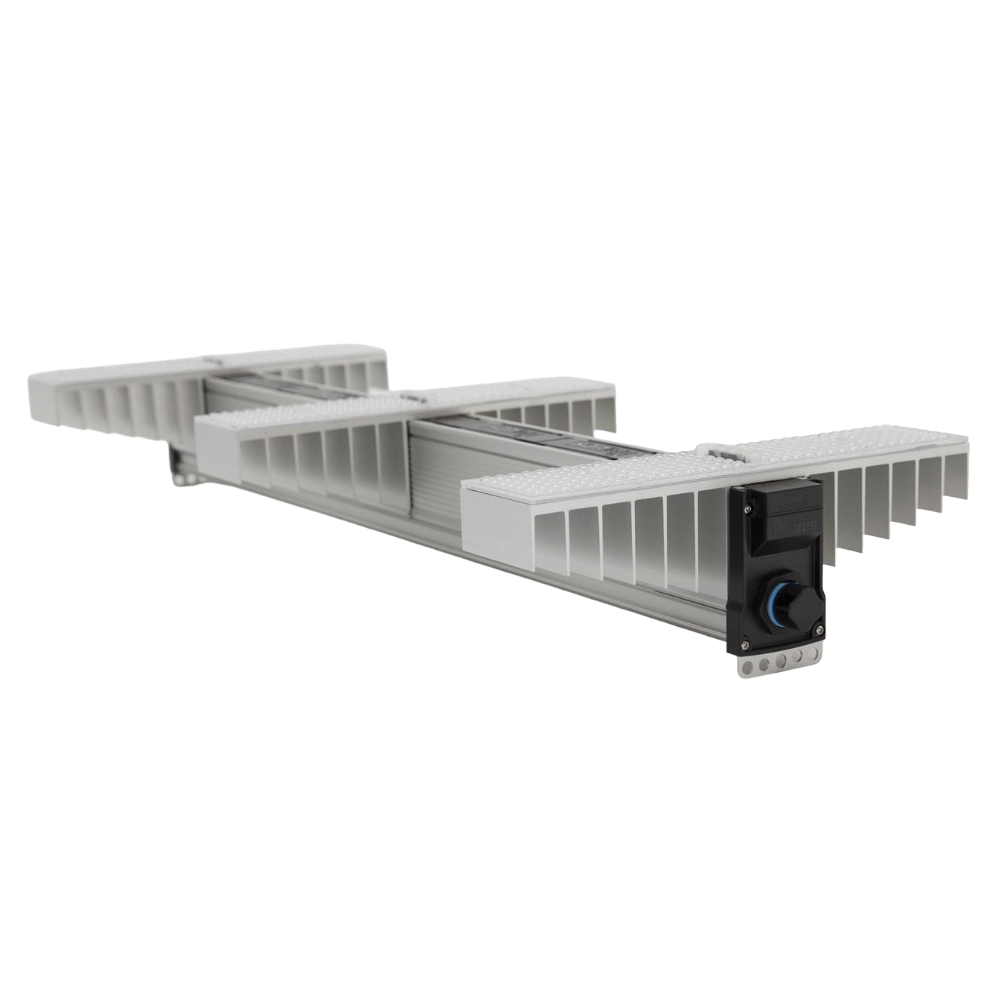 SANlight EVO 3-100 1.5 (200W) LED Growlight – Perspektivansicht des Gehäuses mit Endmodul und Kühlrippen, für 100×50 cm Fläche.